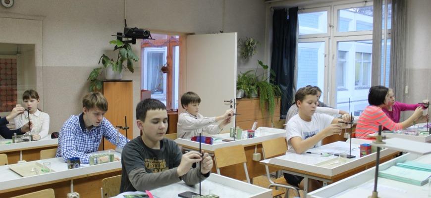 ТОП 12  частных школ Москвы и России с лучшим образованием в 2023 году