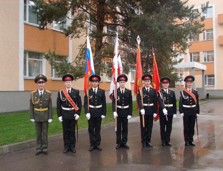 Военное училище (колледж): список, нормативы, требования, баллы