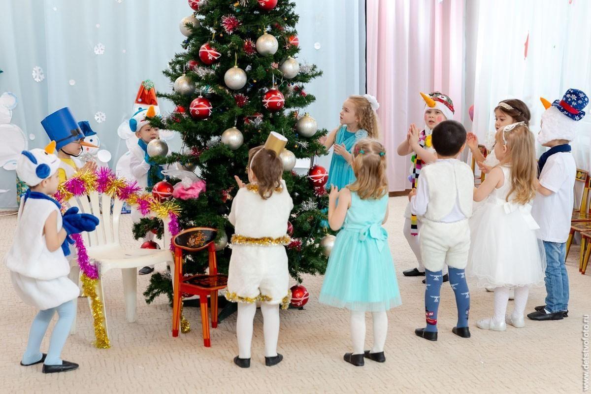 20 современных сценариев Нового года в детском саду - младшая группа
