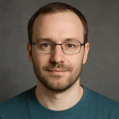 Александр Плотников